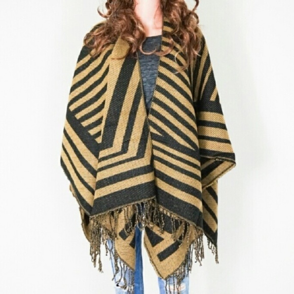Sweaters - Fringed Poncho